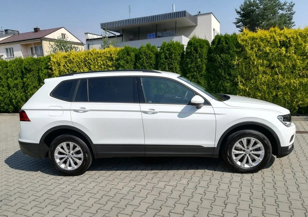 Volkswagen Tiguan Allspace cena 104800 przebieg: 24972, rok produkcji 2020 z Tarnów małe 379